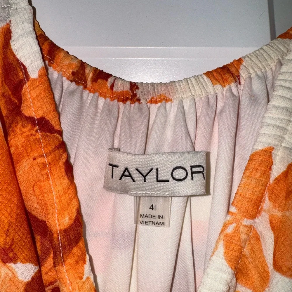 Taylor Dress - Picture 4 of 6